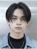 黒髪韓国マッシュ毛流れセンターパートダウンパーマアップバング