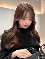 ヴィヴィッド オモテサンドウ(ViViD omotesando)&nbsp;髪質改善トリートメント 顔周りカット シースルーバング 美髪