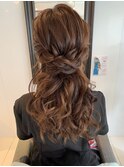結婚式ハーフアップ　二次会　大人かわいい　ドレスヘア　小顔