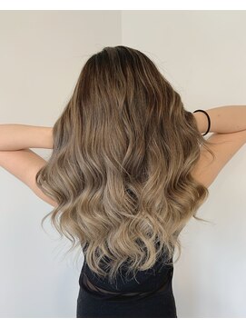 トゥルークリエイション 久喜(True Creation) rappers  hair color