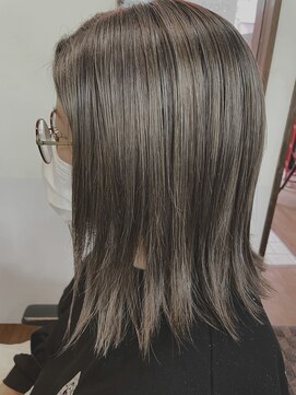 サンクスヘアー(Thanks hair) Thanks hair 水素カラー×白髪ぼかし