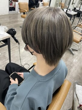 プライズ アイリス 池袋東口店(prize Iris) グレージュ/20代30代/￥12650