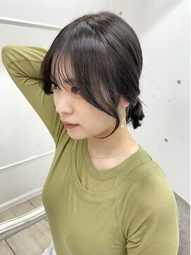 シーン(seen) 【くびれヘア×ラベンダーグレージュ】小顔カット　斜めバング