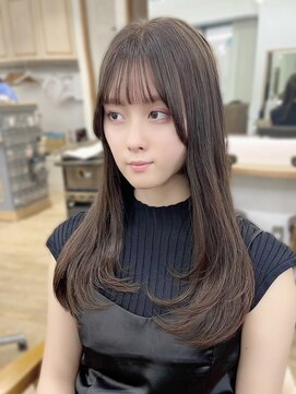 ネオリーブ クーロ(Neolive curro) 韓国前髪顔周り×美髪レイヤー[横浜/縮毛矯正/前髪縮毛矯正]