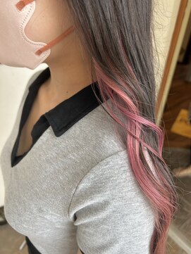 パディントン(Paddington) ロングヘアにも◎コントラストインナーカラーが可愛い☆