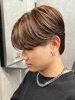 エルマーク 天王寺(L-MARK)&nbsp;センターパートブリーチダブルカラーフェイスフレーミン