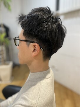 リッシュグランデ(riche GRANDE by CHANDEUR) men'sパーマスタイル