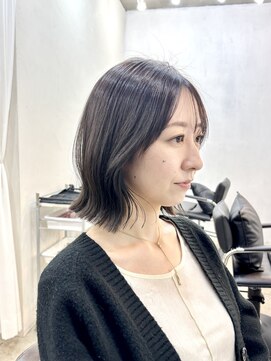 エトネ ヘアーサロン 仙台駅前(eTONe hair salon) くびれレイヤーボブ　透明感グレージュ
