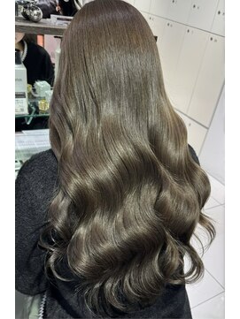 フォルテ 島田店 オリーブカラー