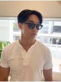 刈り上げセンターパート　フェザーパーマ　韓国マッシュ