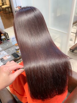 ソワリー 栄(THOiRY) 大人気！！酸性ストレート