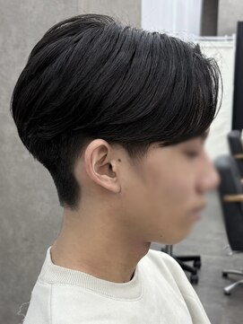 コク 千葉駅西口(COQU) MEN’S HAIR/サーフカール/刈り上げセンターパート/千葉駅