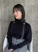 ショートヘア ハーフアンドハーフ(HALF AND HALF) 鬼崎 澪