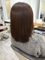 ウイ バイ ファースト 北四番丁店(u'i by first)&nbsp;ピンクブラウン ミディアムレイヤー 艶カラー 