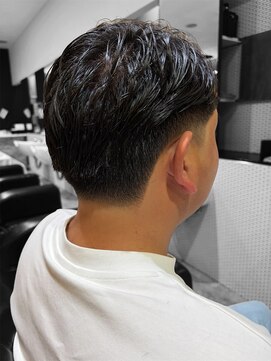チュラバーバー 和泉中央店(CHURA BARBER) テーパーフェード