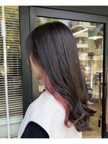 サロン(SALON)&nbsp;30代40代にもおすすめピンクイヤリングカラー