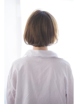 レーヴ リゾート 池袋(Reve resort) 前下がりショートボブ　大人かわいい