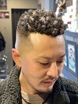 バーバー スタジオ ラフテル(Barber Studio RAFTEL) ショートアフロ