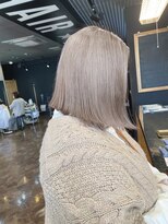 グランツ ヘアーデザイン(GLANZ HAIR DESIGN)&nbsp;white　gray