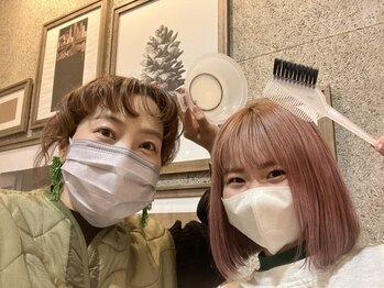 ヘアーカラー カフェ 霧島中央店(CAFE)の写真/女性stylistのみ☆"通いやすい価格&丁寧なカウンセリング"カラー専門店ならではの高いカラー技術が自慢◎