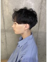 横顔が素敵に決まるニュアンスカールマッシュショート【表参道】