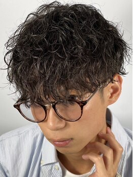 プレミアムバーバー 原宿店(PREMIUM BARBER produce by HIRO GINZA)の写真/【国内外37店舗/全席個室】ミリ単位の繊細な技術。シンプルだけど再現性抜群のスタイルで好感度UP![理容室]