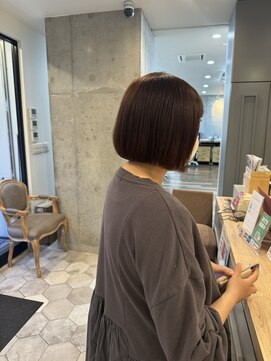 セレイン(serein) 暖色系ミニボブ