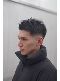 カット　パーマ　フェード　シェービング　ヘッドスパ