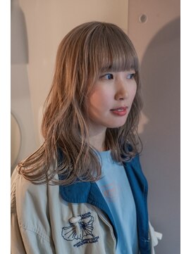 キオン(kyon) 【kyon】ミルクベージュミディアム