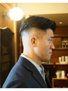 ダウバーバーショップ 表参道(DAU BARBER SHOP) フェードカット　スキンフェード　73スタイル　メンズヘア