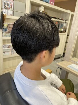 ヨロ(YoLo.) 中学生カット