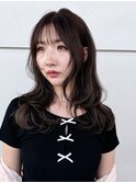 おくれ毛顔周りレイヤー韓国ヘアロング_F50325
