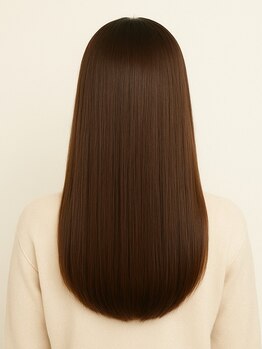 【愛知エリア大注目の極上髪質改善】クセはしっかり伸ばしながら,毛先はふわっと自然なストレートを叶える!