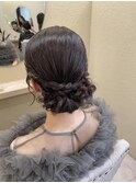 【シニヨン】