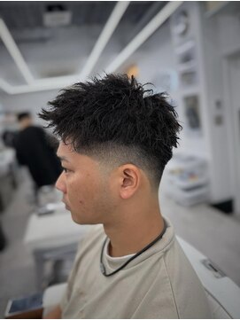 ダムディートウキョウ 心斎橋店(DAMDEE TOKYO) ツイスト