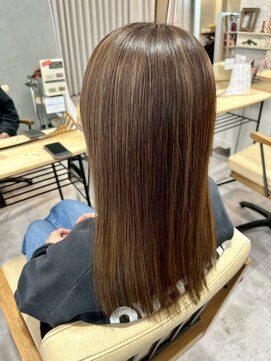 クオーレ(CUORE) 白髪ぼかしハイライト【深井】