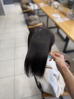 ラウル(Laulu)&nbsp;着物ヘア/大人ガーリー/ダークアッシュ/似合わせカット/佐倉