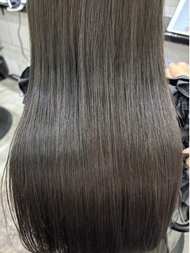 ロゼ(rosee) 【フルオーダー縮毛】一人一人に合わせた処方で艶髪へ導きます!