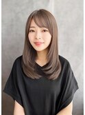 レイヤーカット　ミルクティーブラウン