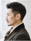 大人メンズのラフショートビジネスマン刈り上げ
