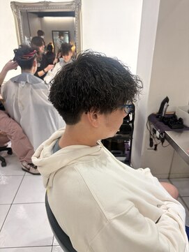 アイズ 本厚木(AIZU) 波うちパーマ　ツイストスパイラルパーマ　メンズシャドウパーマ