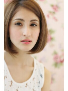 マーリャヘアー(mallia hair) 前髪長め大人可愛いボブスタイル