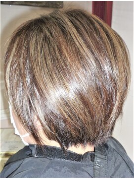 デザインヘアーピアジェ 八木店(DESIGN HAIR PIAGET) ☆白髪が分からないキララ艶々ハイライト入りカラー人気ミディー