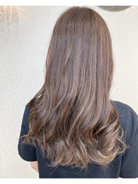 ヘアーアンドメイク ドレス(DRESS) ブリーチ無し 透明感カラー