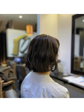 バズヘアー(BUZZ HAIR) カーキベージュ