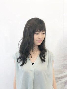 デザイニングヘアードゥ(designing hair Deux) 黒髪セミロング