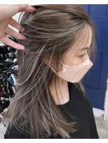 エトラ 渋谷店(etora)&nbsp;小顔 ネビージュ　グレージュハイライトカラー◎前髪