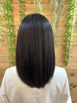 ヘアーサロン クオーレ(hair salon CUORE) ツヤ髪セミロング