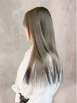 アイティーバイアルバム 松戸店(IT by ALBUM) ホワイトベージュハイトーンロング_ba509312