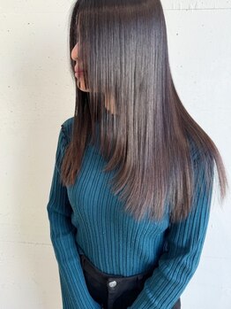 アンバー(Amber)の写真/《くせ毛・うねり》お悩み解決!『オトナの髪質改善/縮毛矯正』この柔らかさ…何度も触りたくなるっ♪